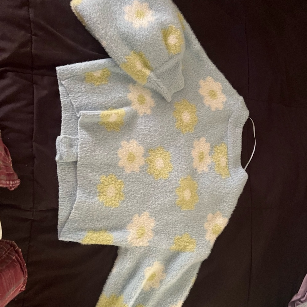 Floral Patterned Sweater - image 1